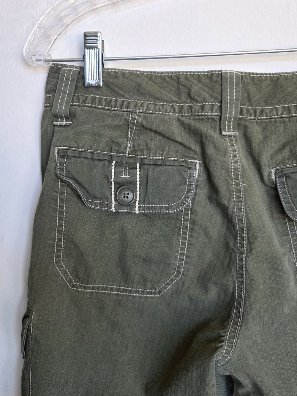 Eddie Bauer Women's Green Cargo Capri Pants Cotton Twill Size-2 - Picture 7 of 12